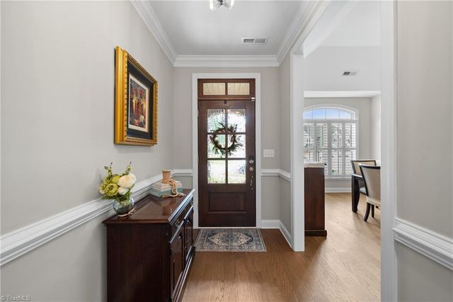 5042 Skipper Lane, Winston-salem, NC 27106