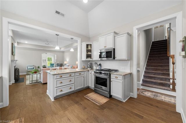 5042 Skipper Lane, Winston-salem, NC 27106