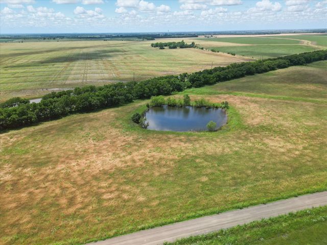 6464 County Road 1050, Celeste, TX 75423