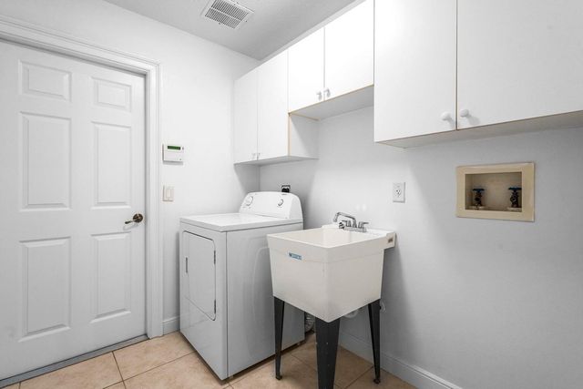 1698 SW Mockingbird Drive, Port St Lucie, FL 34986