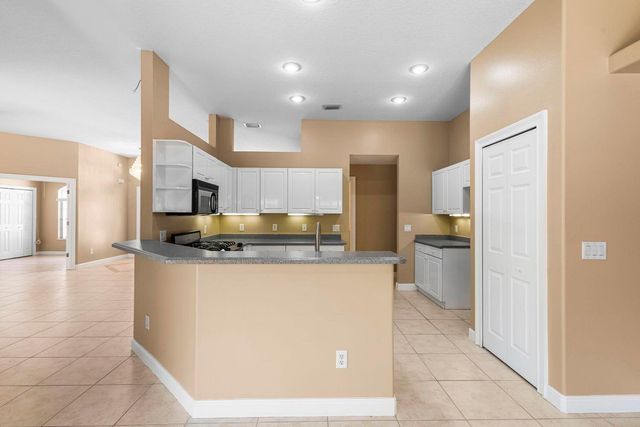 1698 SW Mockingbird Drive, Port St Lucie, FL 34986