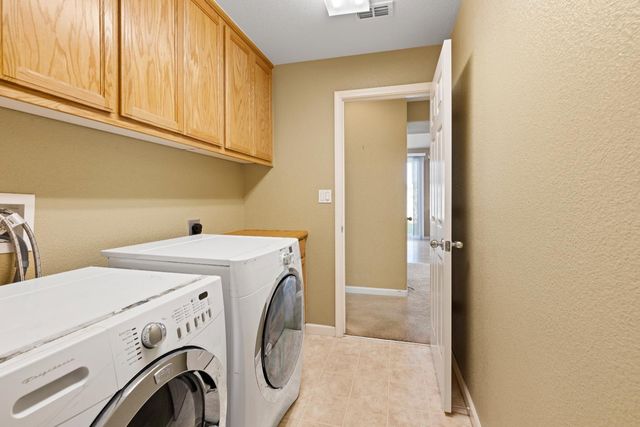 9333 Vintner Cir, Patterson, CA 95363