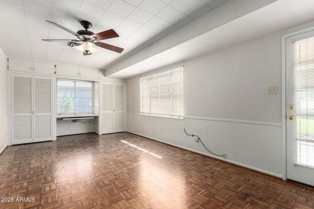 1339 E LUKE Avenue, Phoenix, AZ 85014