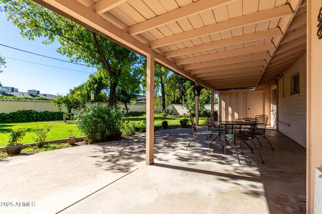 1339 E LUKE Avenue, Phoenix, AZ 85014