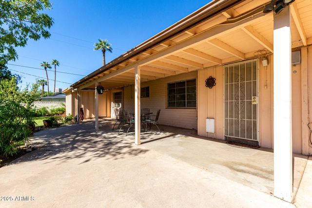 1339 E LUKE Avenue, Phoenix, AZ 85014