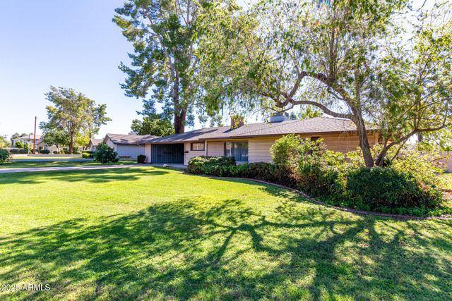 1339 E LUKE Avenue, Phoenix, AZ 85014