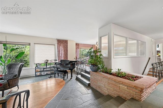 109 Gardner Place, Colorado Springs, CO 80906
