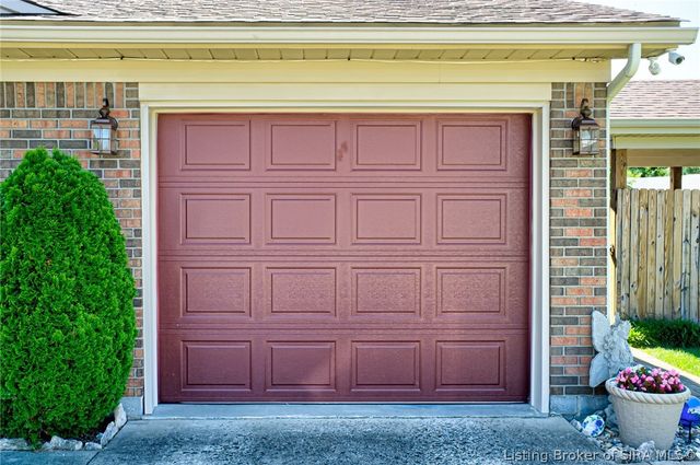 200 Talina Drive, Charlestown, IN 47111