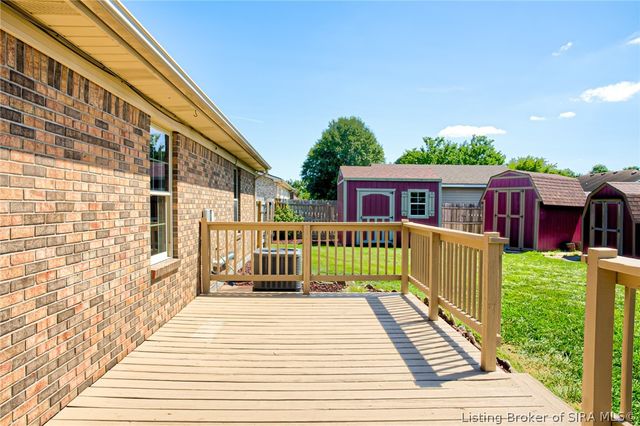 200 Talina Drive, Charlestown, IN 47111