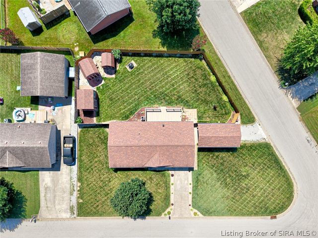 200 Talina Drive, Charlestown, IN 47111