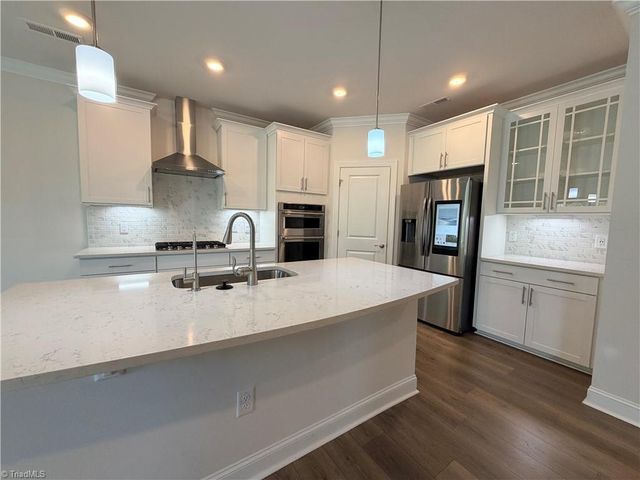4270 Pelican Street, High Point, NC 27265