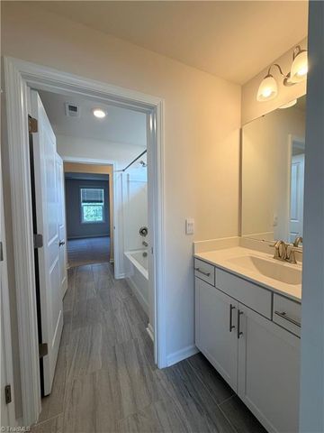 4270 Pelican Street, High Point, NC 27265