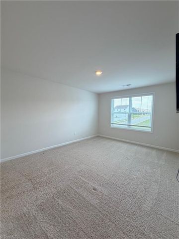 4270 Pelican Street, High Point, NC 27265