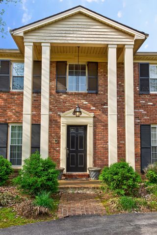 10 Breckenridge Boulevard, Frankfort, KY 40601