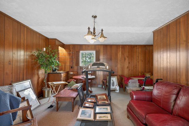 10 Breckenridge Boulevard, Frankfort, KY 40601