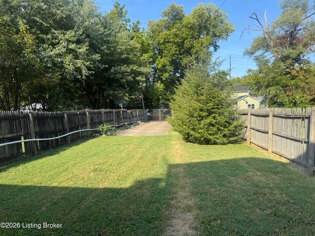 818 S 33rd St, Louisville, KY 40211