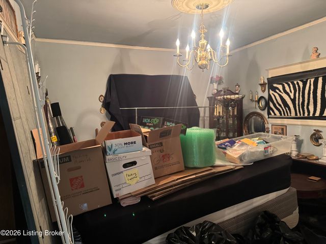 818 S 33rd St, Louisville, KY 40211
