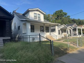 818 S 33rd St, Louisville, KY 40211