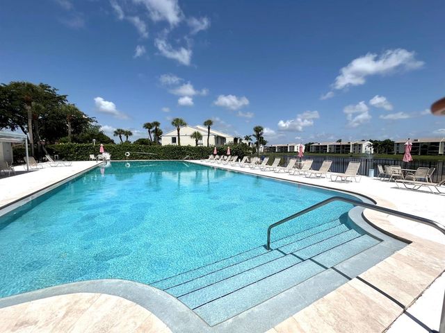 1108 Green Pine Boulevard F3, West Palm Beach, FL 33409