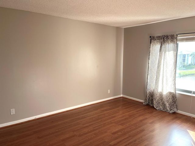 1108 Green Pine Boulevard F3, West Palm Beach, FL 33409
