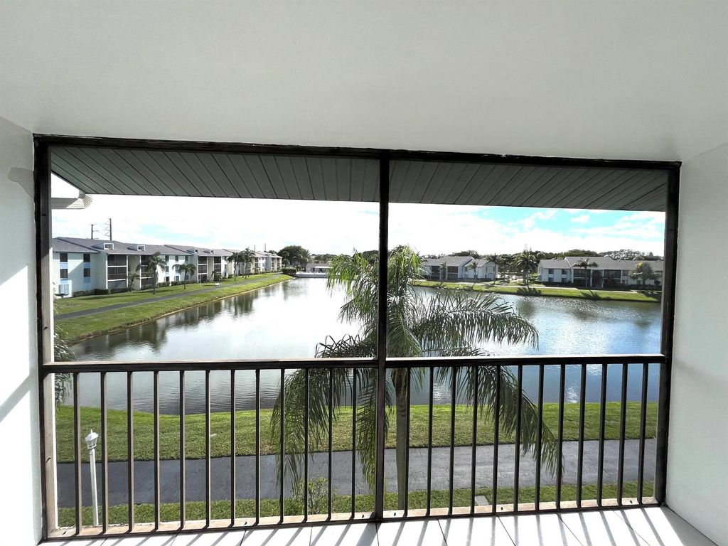 1108 Green Pine Boulevard F3, West Palm Beach, FL 33409