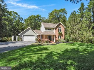 4018 HILLVIEW RD, Temple, PA 19560