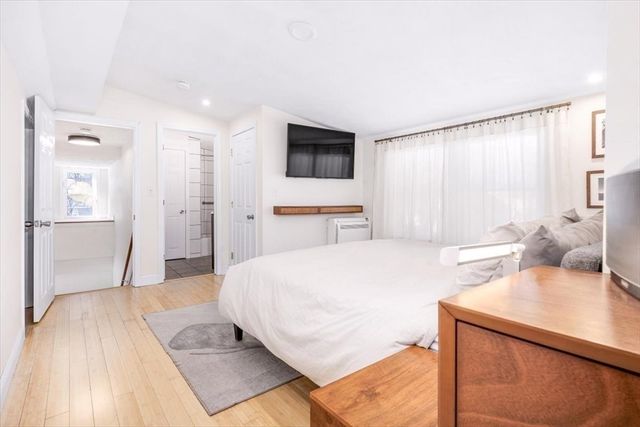 76 Fuller Rd, Weymouth, MA 02191