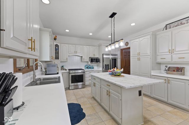 1462 Eagle Trace Court, Greenwood, IN 46143