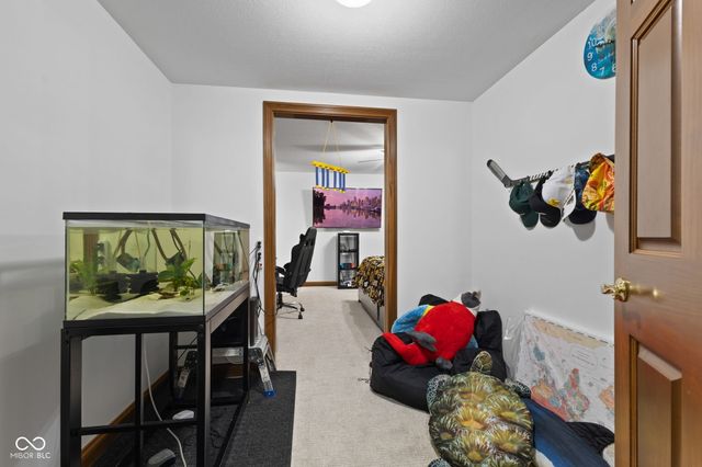 1462 Eagle Trace Court, Greenwood, IN 46143