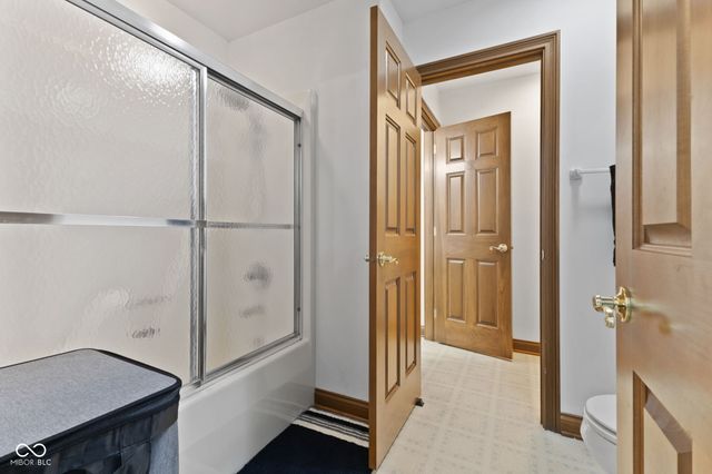 1462 Eagle Trace Court, Greenwood, IN 46143