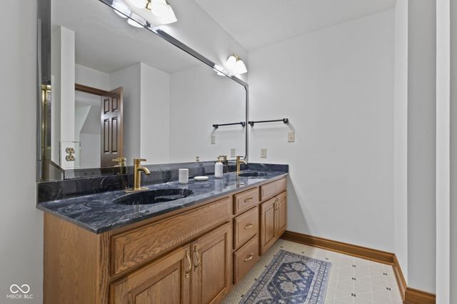 1462 Eagle Trace Court, Greenwood, IN 46143