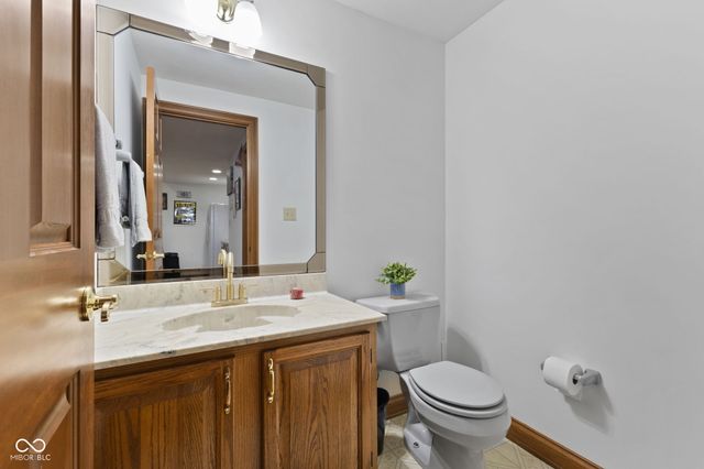 1462 Eagle Trace Court, Greenwood, IN 46143