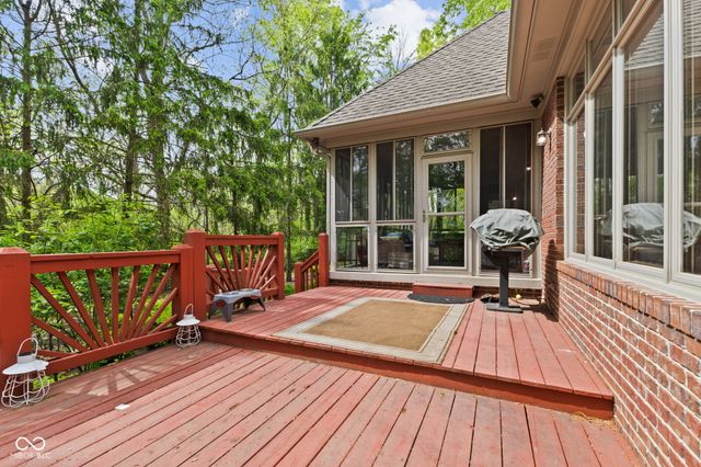 1462 Eagle Trace Court, Greenwood, IN 46143