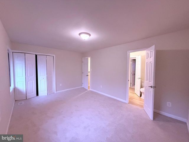 1287 SPRINGTIDE PL, Herndon, VA 20170
