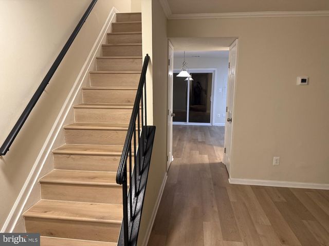 1287 SPRINGTIDE PL, Herndon, VA 20170