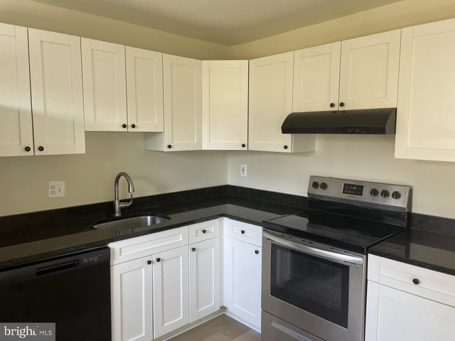 1287 SPRINGTIDE PL, Herndon, VA 20170