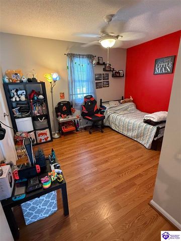 26 Whirlaway Court, Elizabethtown, KY 42701