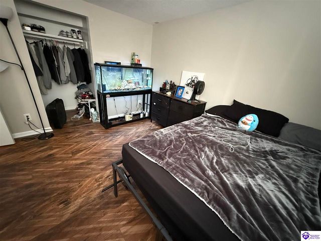 26 Whirlaway Court, Elizabethtown, KY 42701