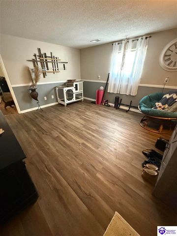 26 Whirlaway Court, Elizabethtown, KY 42701