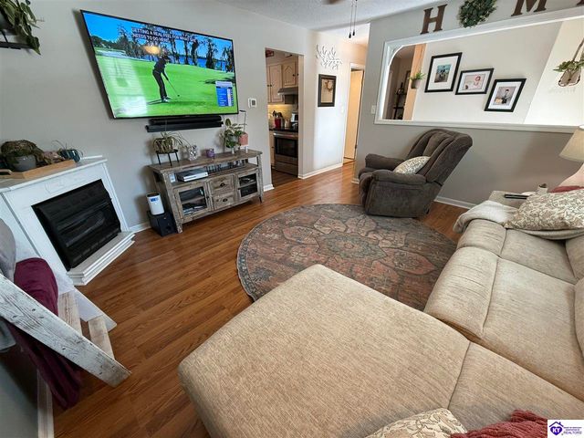 26 Whirlaway Court, Elizabethtown, KY 42701