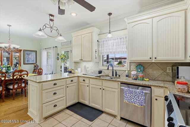 109 Carlyle Drive, Brandon, MS 39042