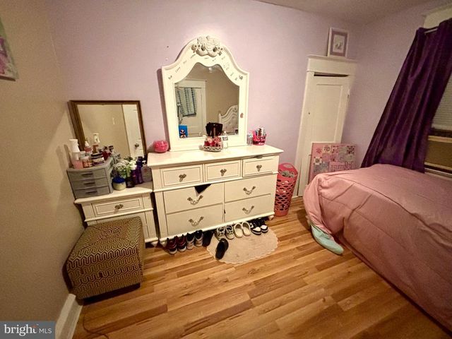 3430 FAIRFAX DR, Camden, NJ 08105