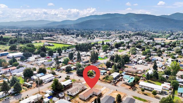 3401 W BOX CANYON DR, Post Falls, ID 83854