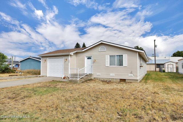 3401 W BOX CANYON DR, Post Falls, ID 83854