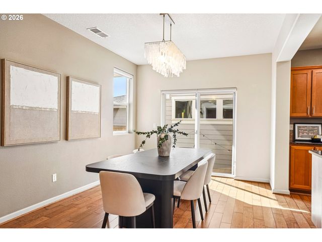 10573 Ne SUMMER FALLS St, Hillsboro, OR 97006