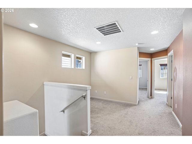 10573 Ne SUMMER FALLS St, Hillsboro, OR 97006