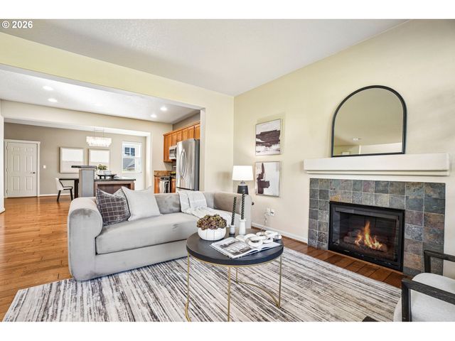 10573 Ne SUMMER FALLS St, Hillsboro, OR 97006