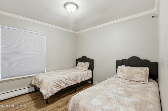 2 Chelsea Road, Jackson, NJ 08527