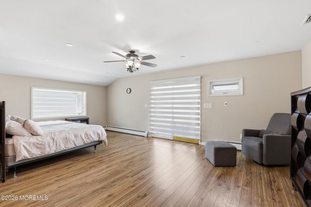 2 Chelsea Road, Jackson, NJ 08527