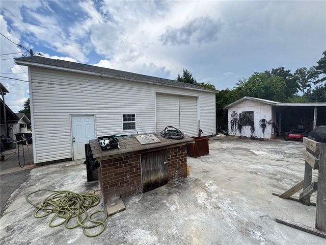 6415 Bringle Ferry Road, Salisbury, NC 28146